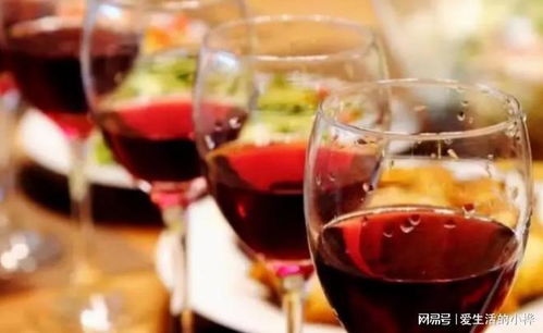 醫生提醒 痛風患者牢記“3少吃、3不喝”，對腎功能有益，尤其遠離烈酒甜味